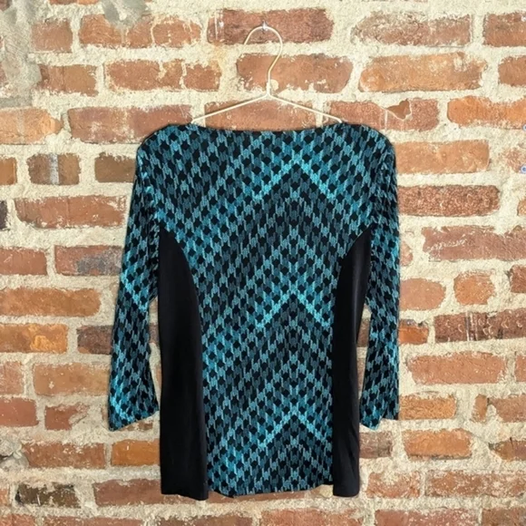 Dana Buchman Medium Green & Black Long Sleeve Shirt w/ Ruching - Picture 7 of 10